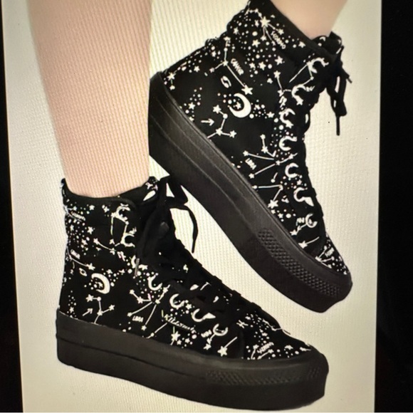Sz. 9 Killstar Star Map Zodiac platform high tops, lace up front, goth - Picture 1 of 14